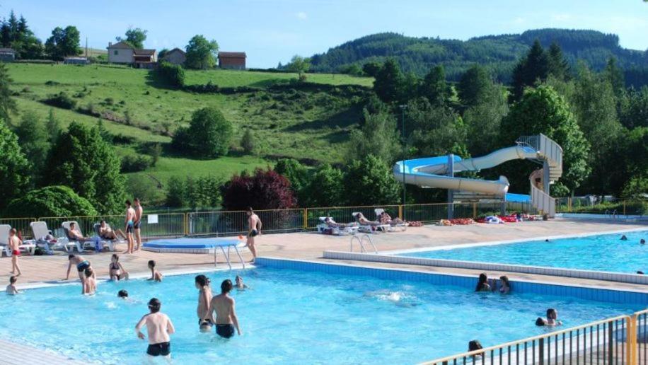 Les Douglas Matour Exteriör bild